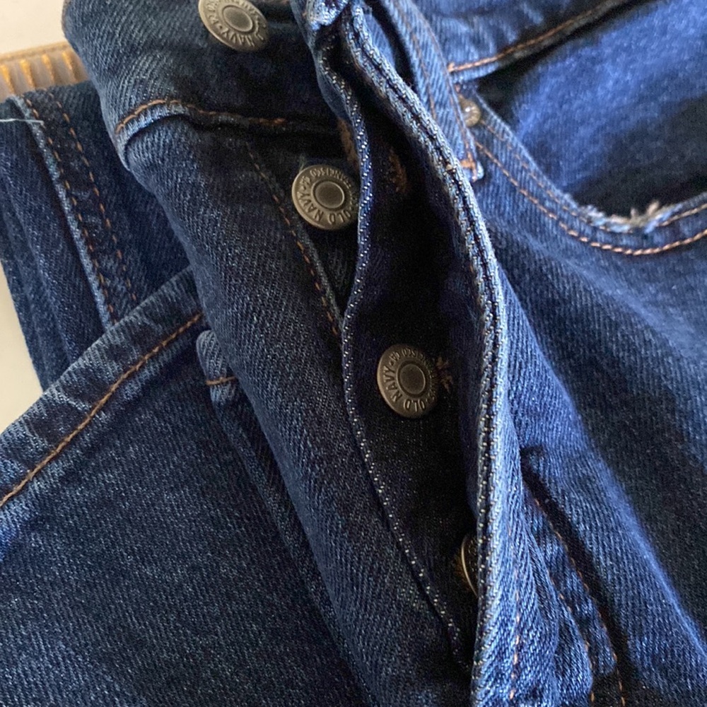 NWT. Old Navy, Women’s size 4 jeans. - Picture 9 of 9